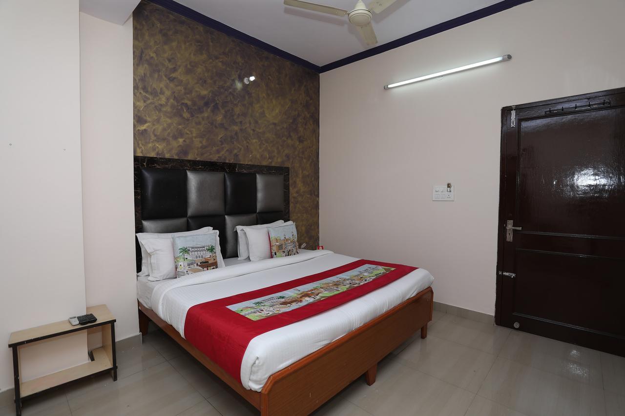 Hotel Deepak Džajpur Exteriér fotografie